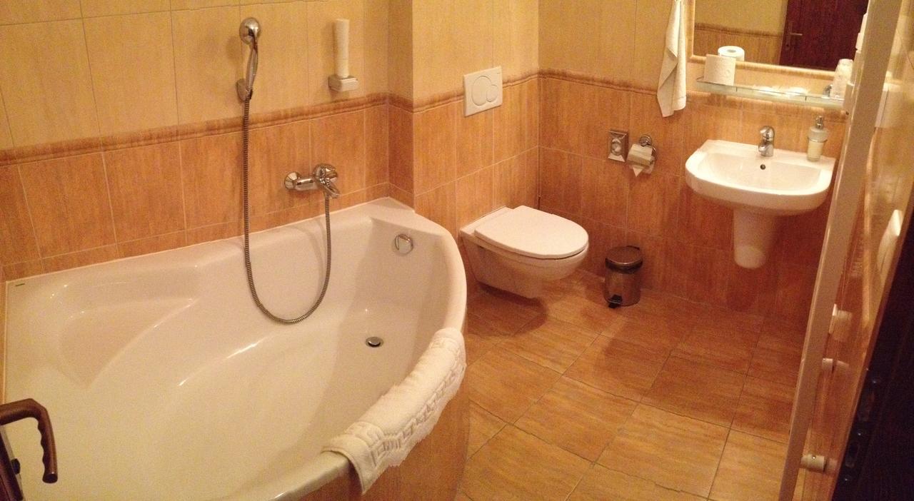 Holiday Park Orava - Hotel Orava Alsókubin Kültér fotó